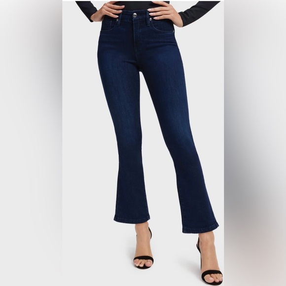 Good American • Blue 224 Good Legs Straight Crop Jeans - Picture 1 of 9